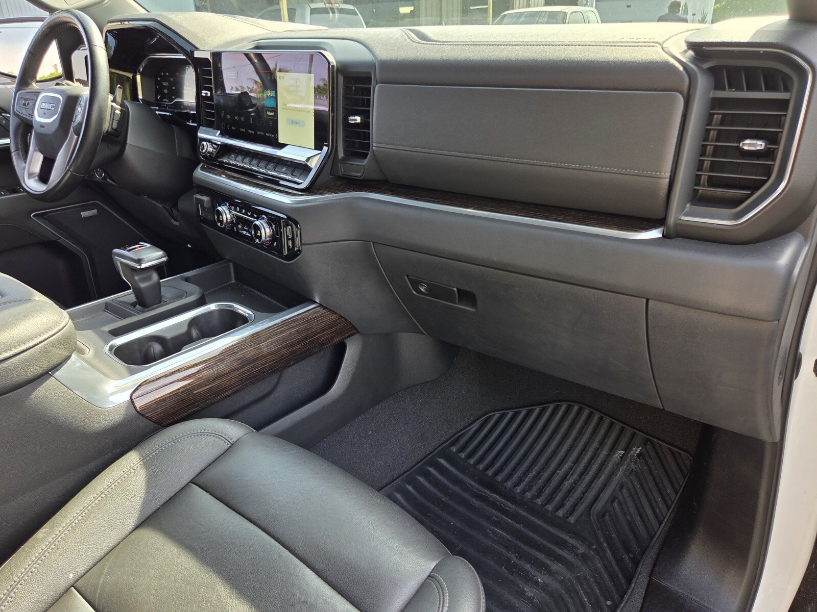 Certified 2022 GMC Sierra 1500 Elevation w/ Elevation Premium Package AWD/4WD image 18