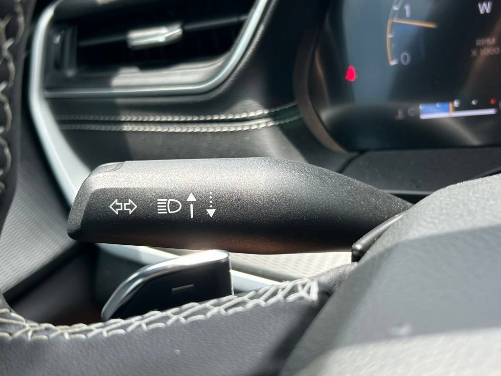 Used 2025 Jeep Grand Cherokee L Altitude RWD image 26