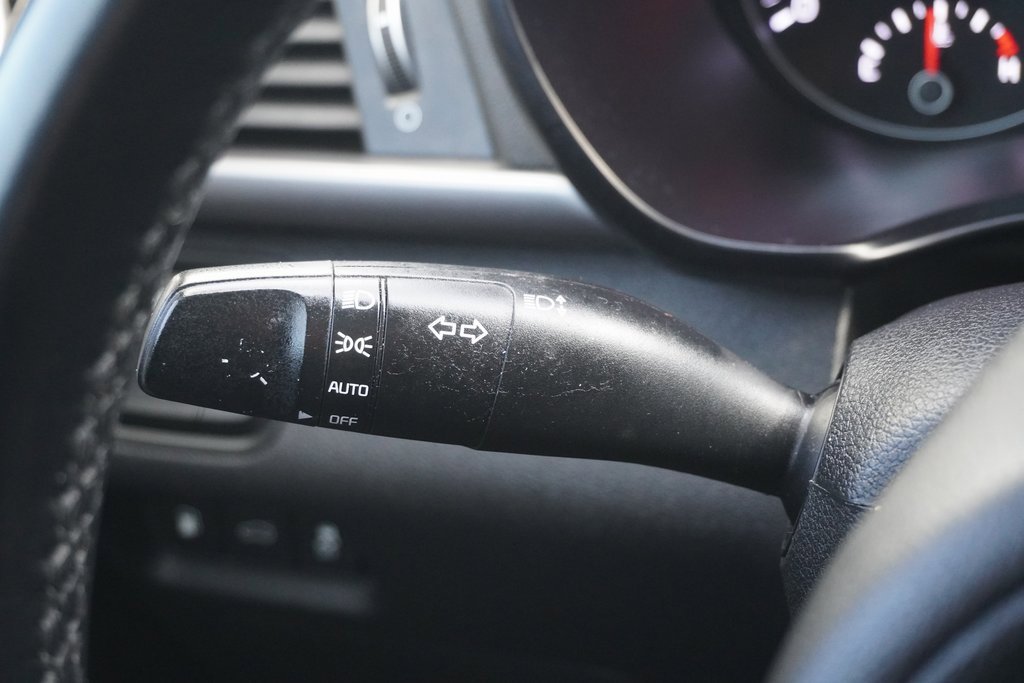 Used 2016 Kia Optima LX image 15