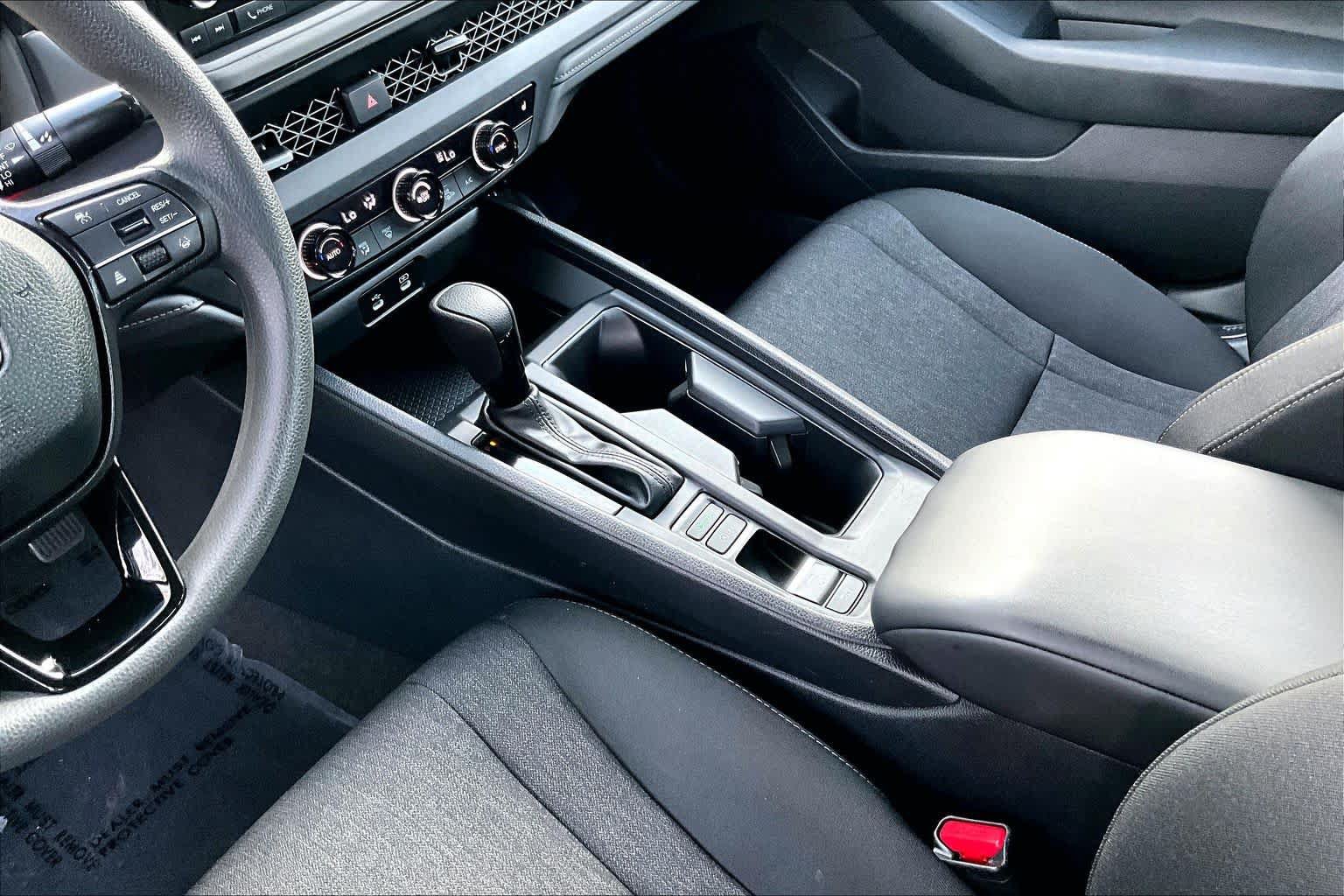Used 2024 Honda Accord EX image 17