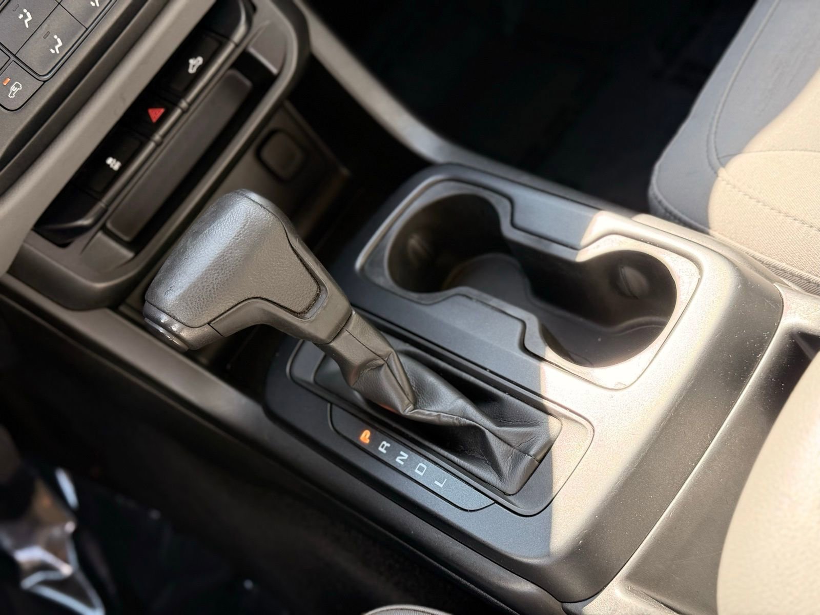 Used 2020 Chevrolet Colorado W/T w/ WT Convenience Package image 34