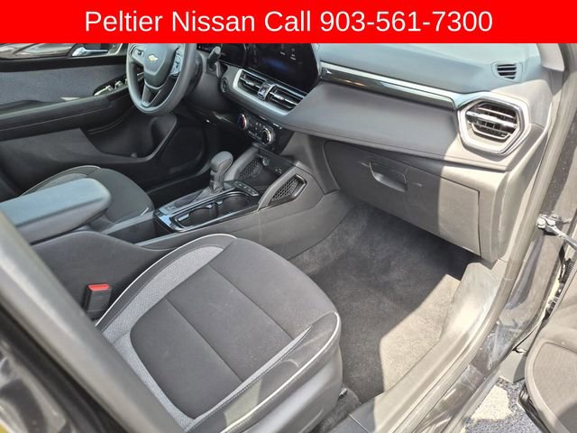 Used 2025 Chevrolet TrailBlazer LT image 12