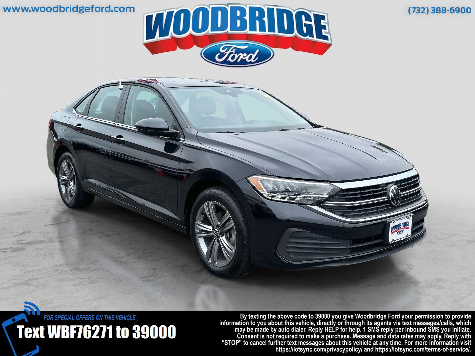 Used 2024 Volkswagen Jetta SE w/ Panoramic Sunroof Package