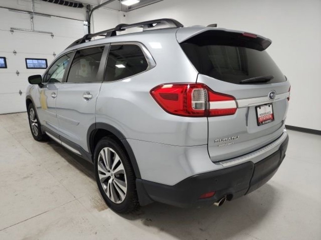 Used 2022 Subaru Ascent Touring w/ Popular Package #2A image 11