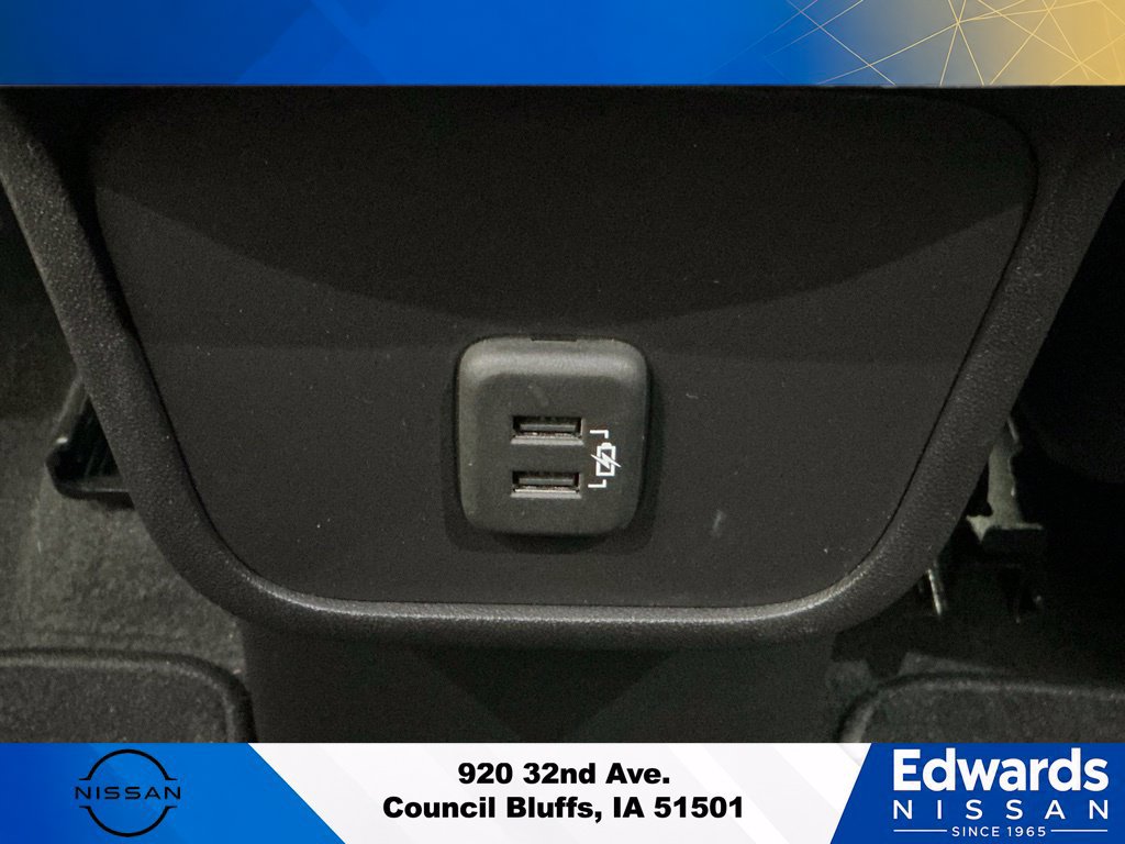 Used 2024 Chevrolet Equinox LT AWD/4WD image 14