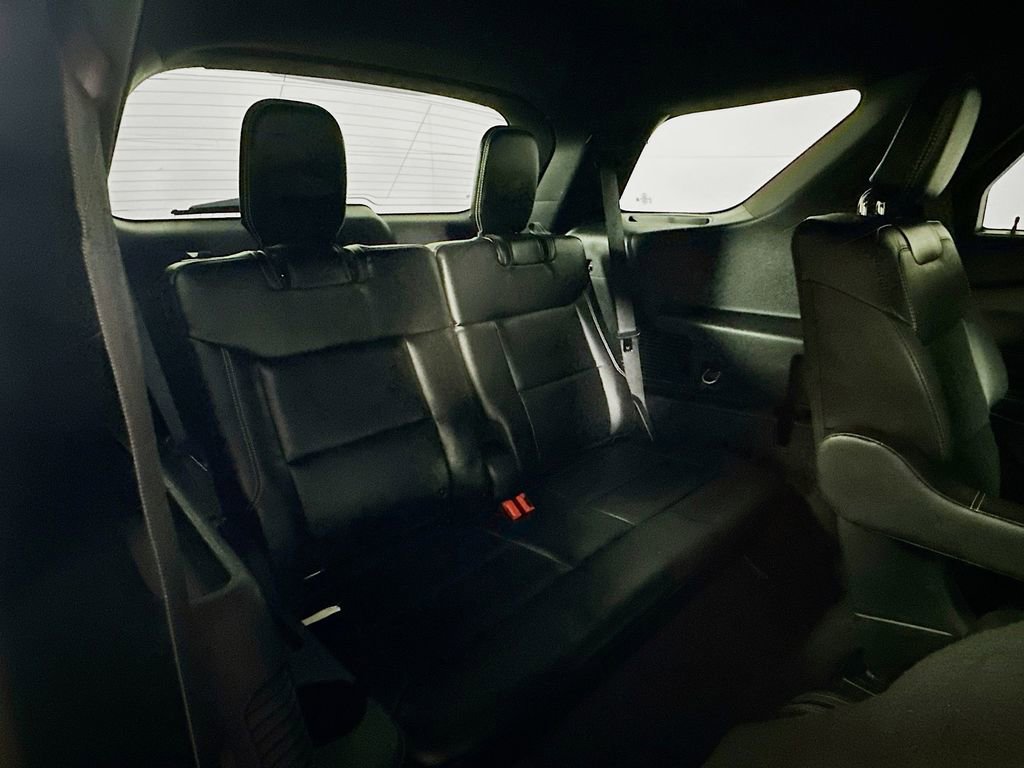 Used 2023 Ford Explorer ST w/ Equipment Group 401A image 14