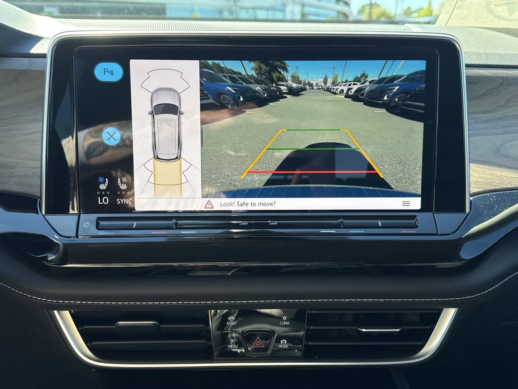 New 2026 Volkswagen Atlas SE image 32