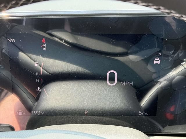 New 2026 Buick Encore GX Avenir w/ Avenir Technology Package AWD/4WD image 24