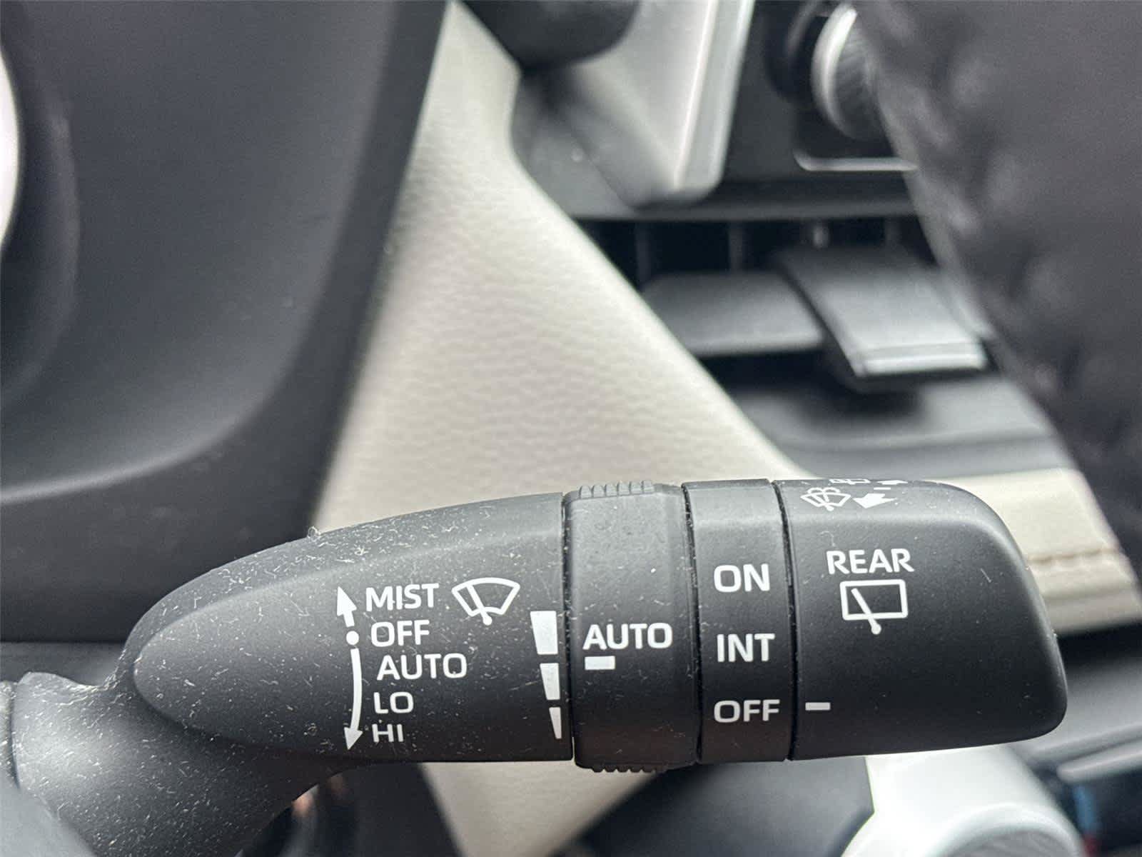 Used 2024 Toyota RAV4 XLE w/ Convenience Package AWD/4WD image 20