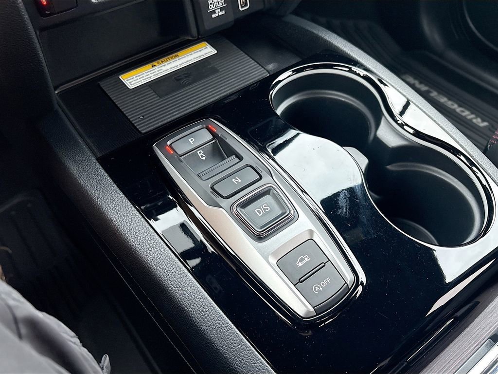 Used 2023 Honda Ridgeline Black Edition image 17