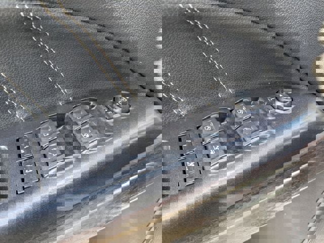 Used 2021 GMC Canyon Denali image 31