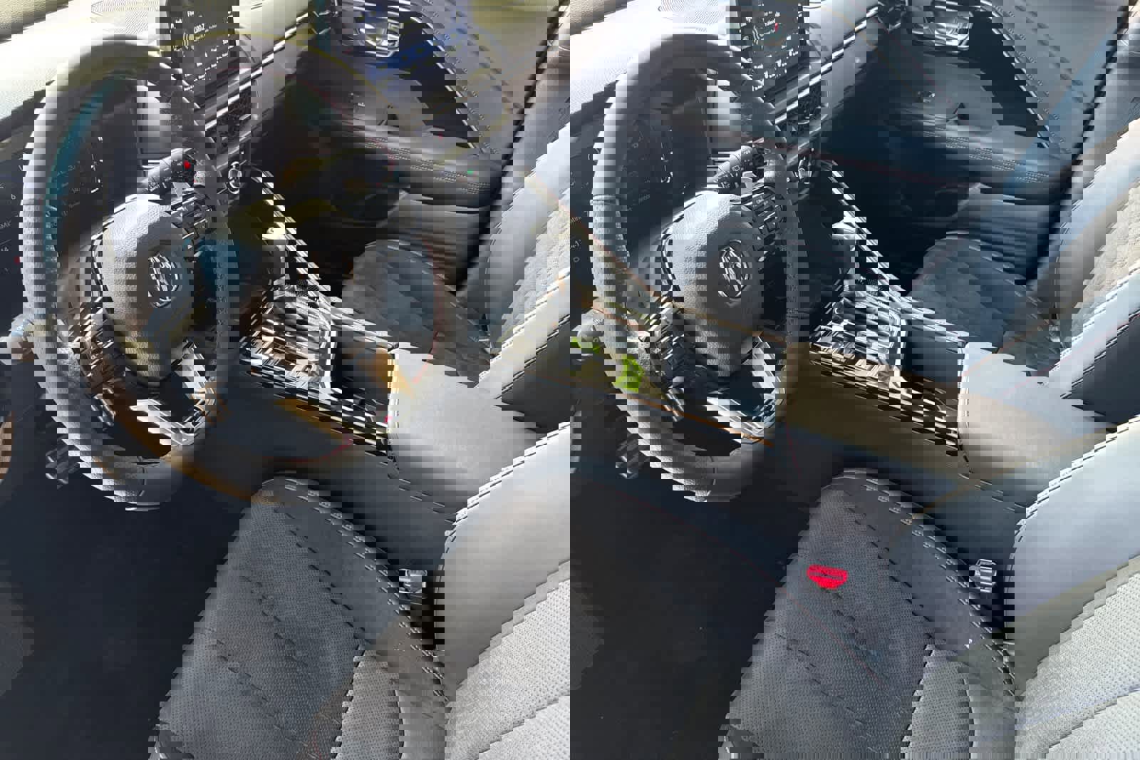 Used 2025 Acura ADX A-Spec image 6