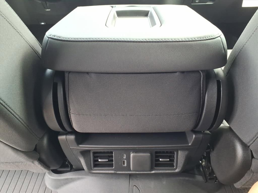 New 2026 Chevrolet Silverado 1500 LT w/ Z71 Off-Road Package image 15