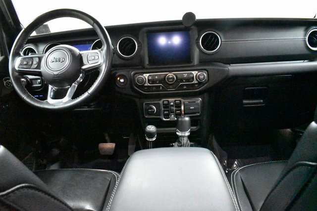 Used 2023 Jeep Wrangler Unlimited Sahara w/ Cold Weather Group image 18