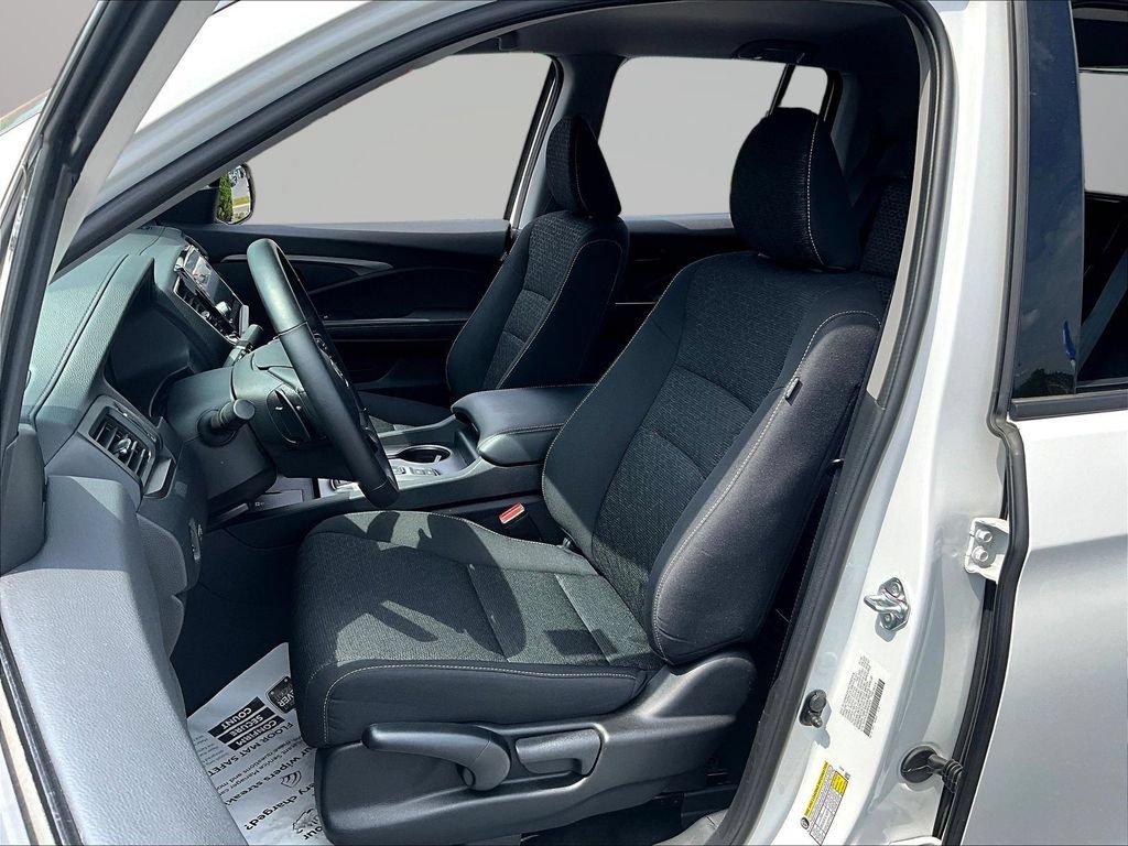Certified 2025 Honda Ridgeline Sport+ image 21