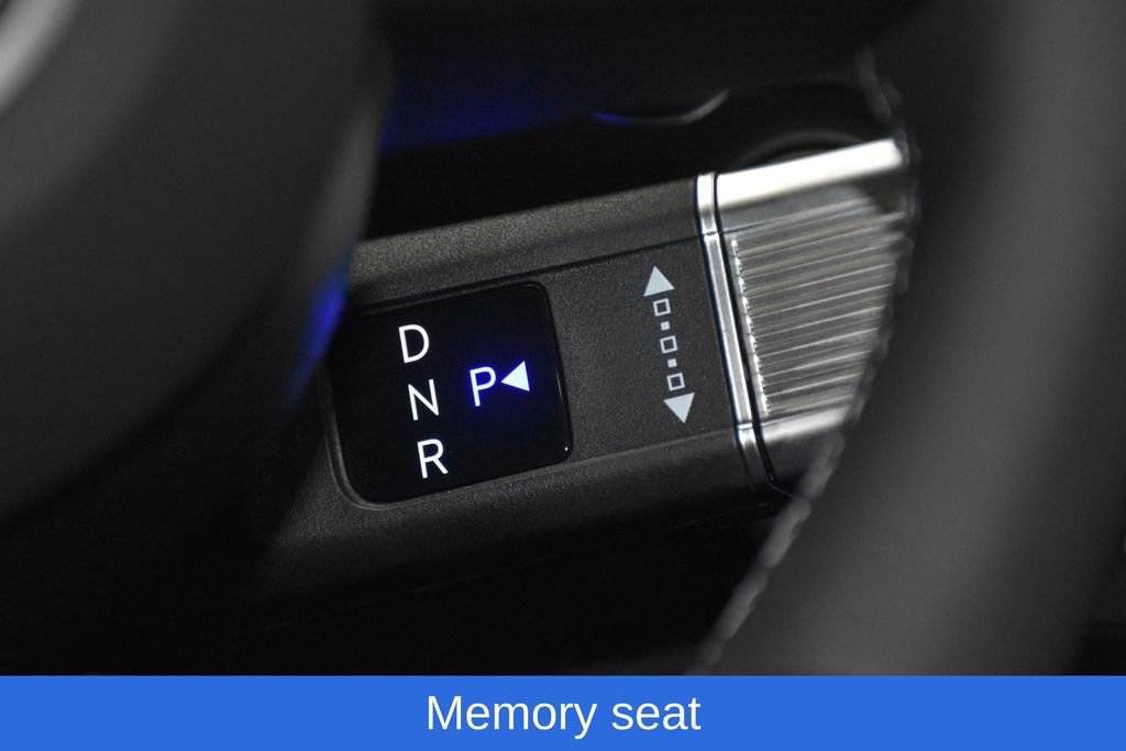 New 2025 Hyundai Sonata Limited image 11