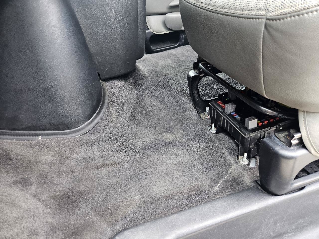 Used 2014 Chevrolet Express 1500 LT w/ LT Preferred Equipment Group AWD/4WD image 16