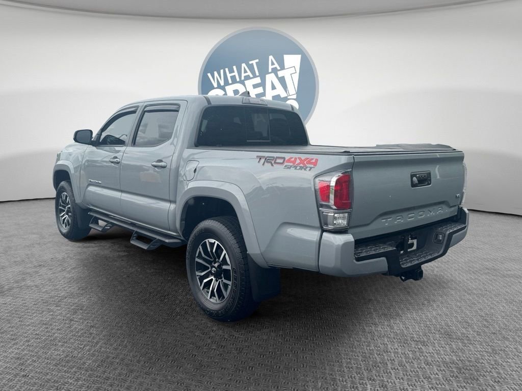 Used 2020 Toyota Tacoma TRD Sport AWD/4WD image 5