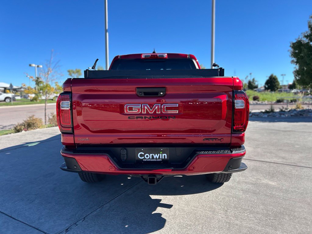 Used 2024 GMC Canyon AT4 w/ Technology Package AWD/4WD image 8