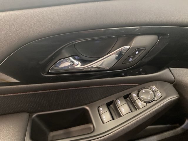 Used 2023 Chevrolet Traverse RS AWD/4WD image 22