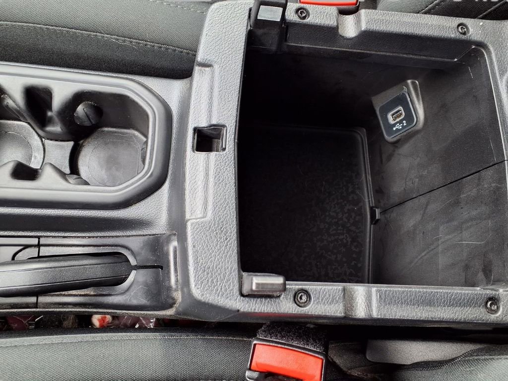 Used 2021 Jeep Wrangler Unlimited Sport image 11