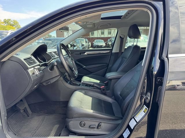 Used 2017 Volkswagen Passat 1.8T SE FWD image 20