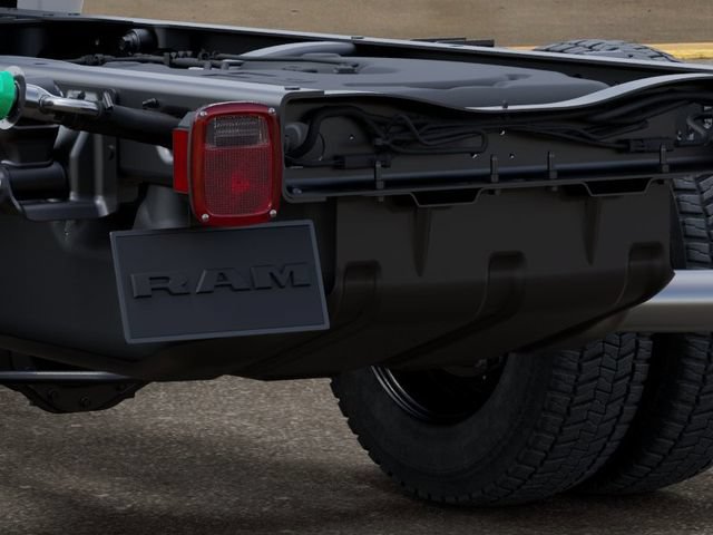 New 2026 RAM 5500 Tradesman w/ Chrome Appearance Group AWD/4WD image 9