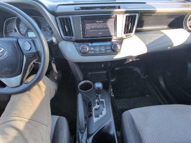Used 2014 Toyota RAV4 XLE image 20