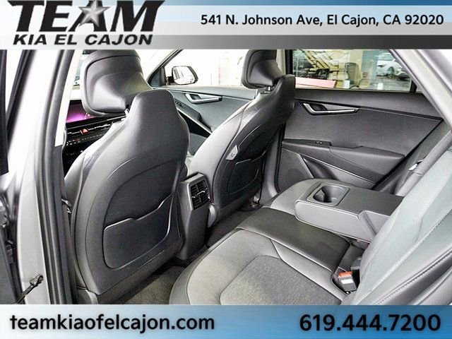 Certified 2025 Kia Niro Wave image 19