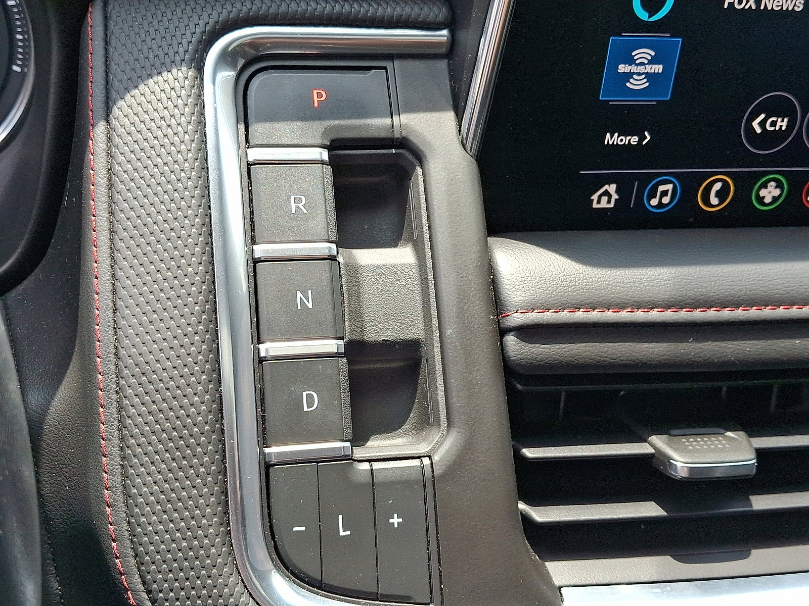 Certified 2021 Chevrolet Tahoe RST image 17