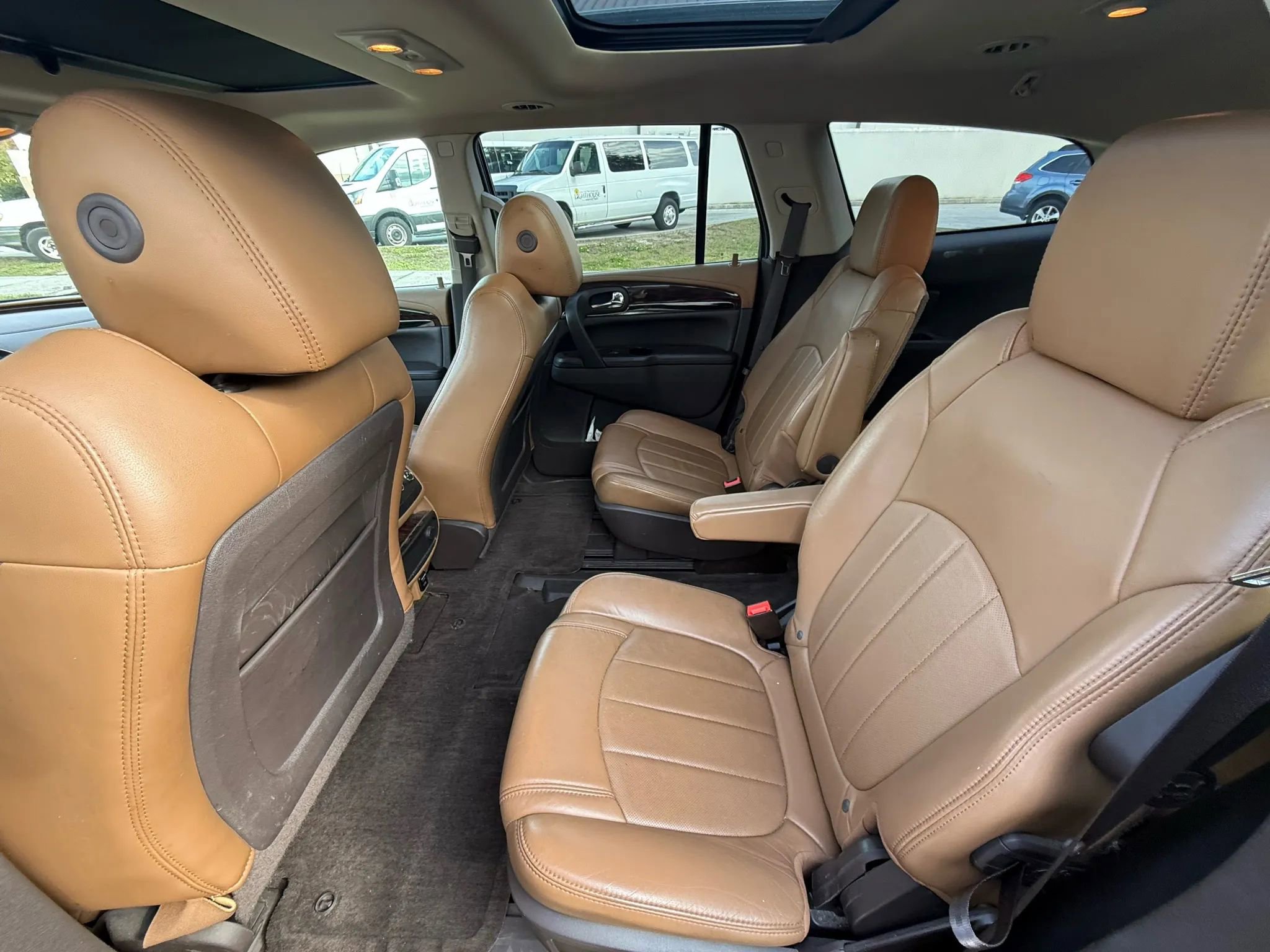 Used 2014 Buick Enclave Leather image 10