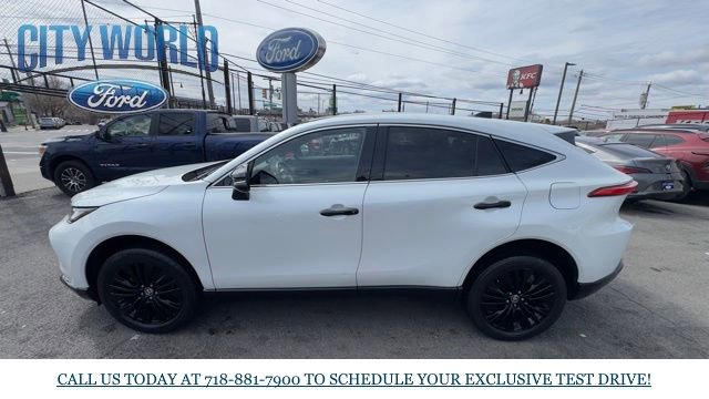 Used 2023 Toyota Venza Nightshade AWD/4WD image 2