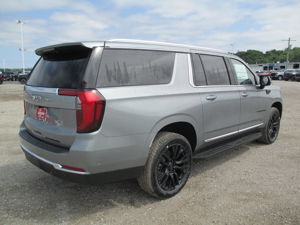 New 2026 GMC Yukon XL Elevation w/ Elevation Premium Package AWD/4WD image 4