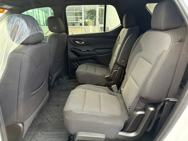 Used 2023 Chevrolet Traverse LT AWD/4WD image 24