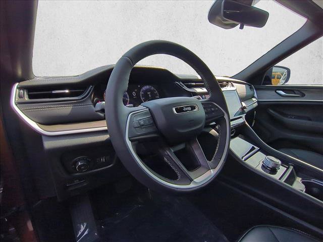 New 2026 Jeep Grand Cherokee Limited w/ Limited Altitude Package RWD image 3