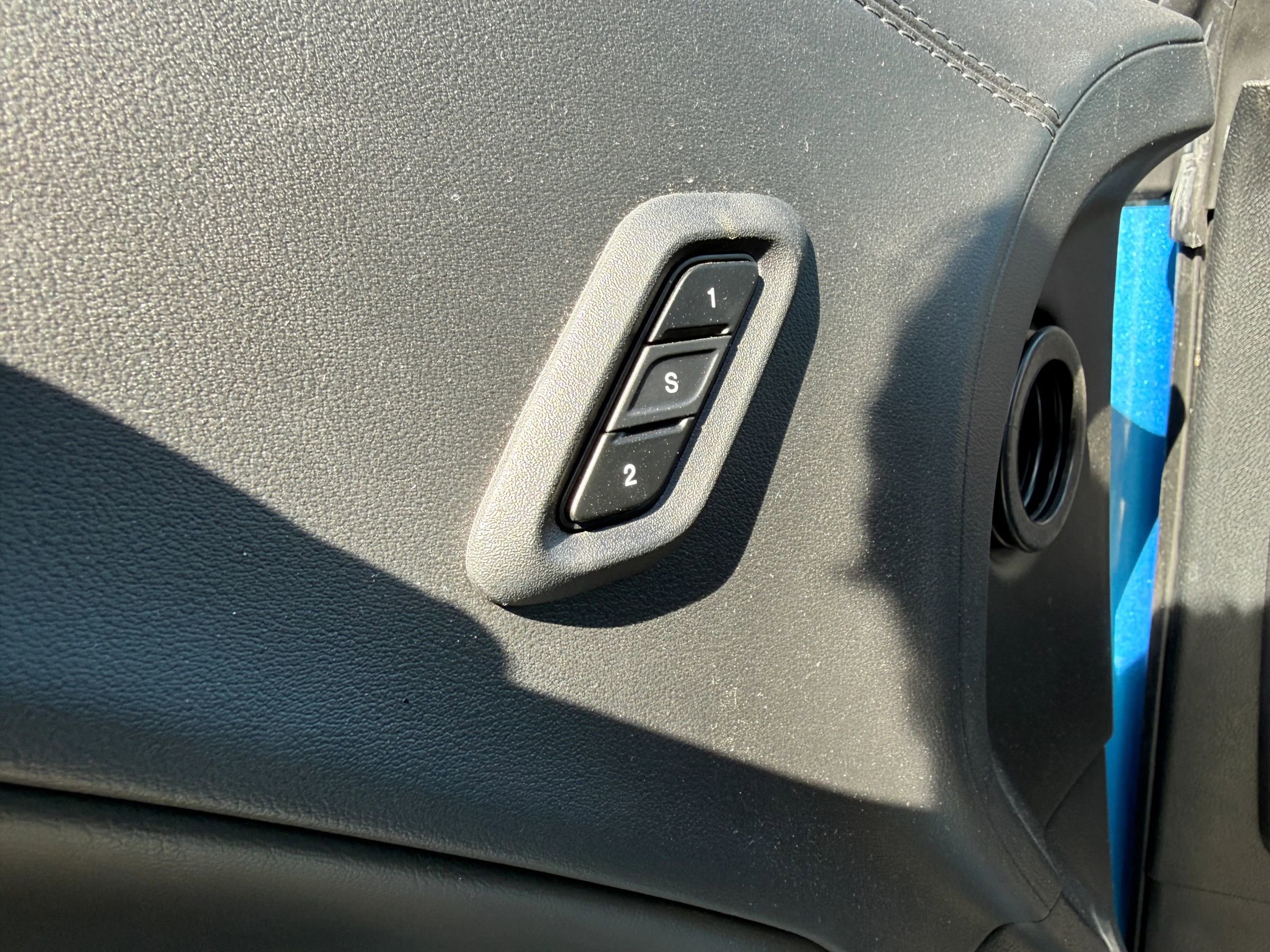 Used 2023 Dodge Challenger R/T w/ Plus Package image 25