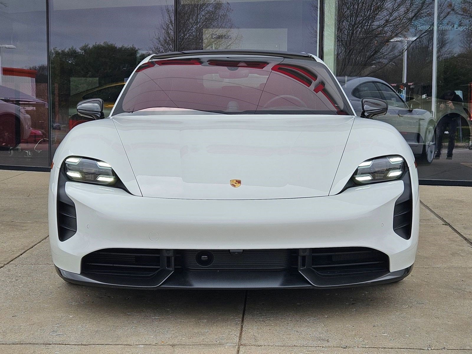 Used 2020 Porsche Taycan Turbo S image 6