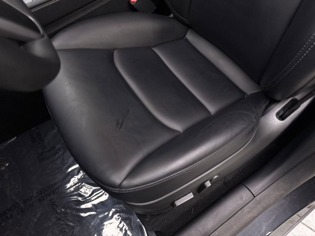 Used 2024 Tesla Model Y Long Range image 28