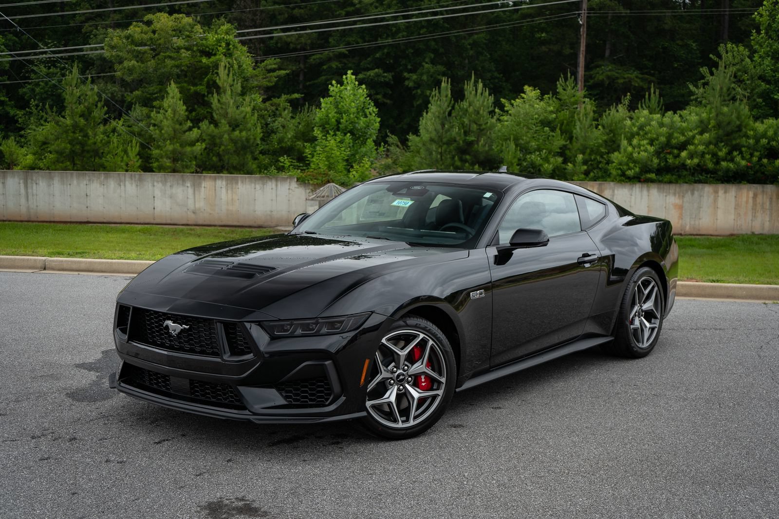 New 2026 Ford Mustang GT Premium w/ GT Performance Package RWD image 4