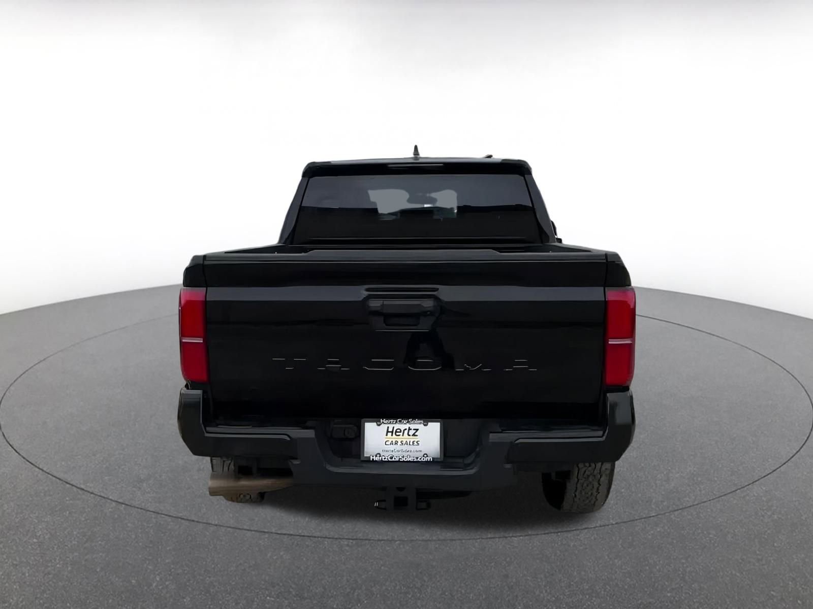 Used 2025 Toyota Tacoma SR image 12