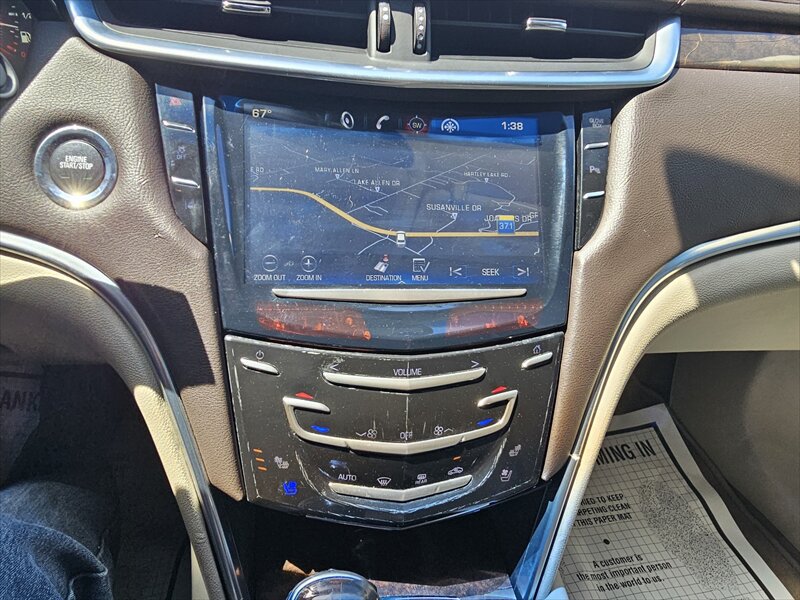 Used 2013 Cadillac XTS Premium FWD image 17