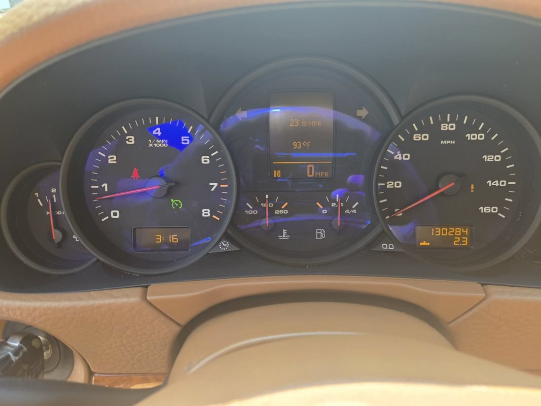 Used 2009 Porsche Cayenne AWD/4WD image 17