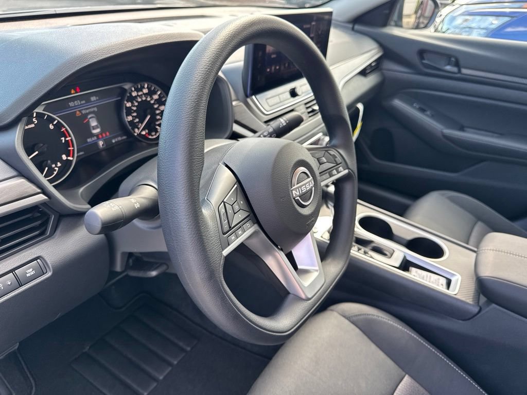 New 2026 Nissan Altima 2.5 SV w/ SV Special Edition Package FWD image 24
