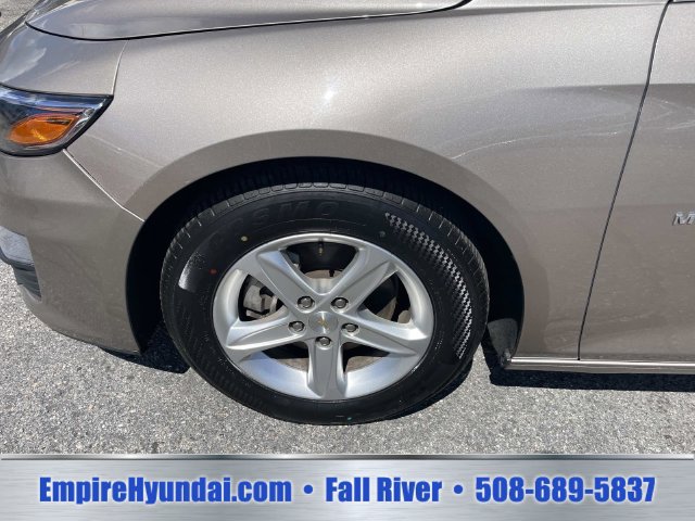 Used 2023 Chevrolet Malibu LT FWD image 12