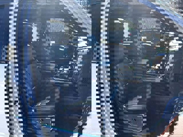 Used 2023 Ford F150 Lariat w/ Equipment Group 502A High AWD/4WD image 7