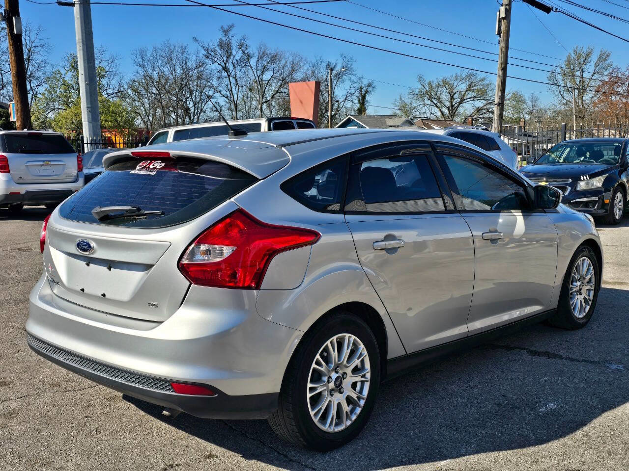 Used 2012 Ford Focus SE FWD image 8