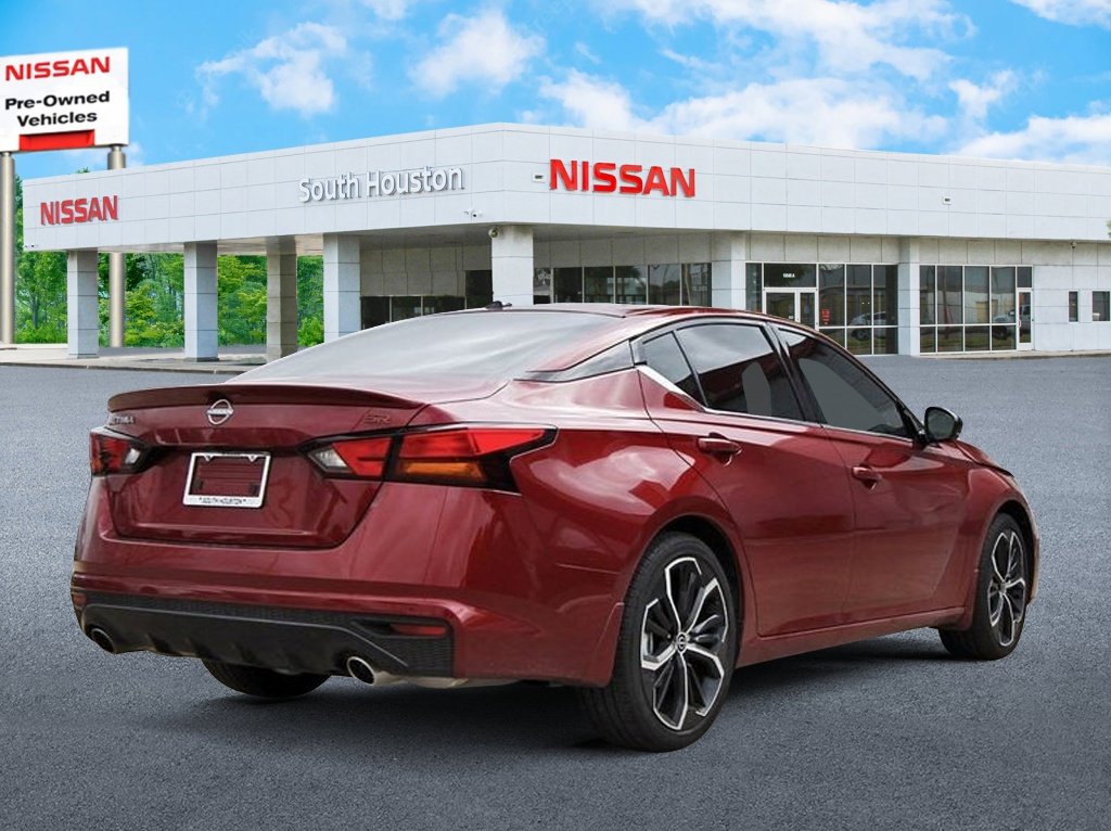 Used 2026 Nissan Altima 2.5 SR w/ SR Premium Package FWD image 4