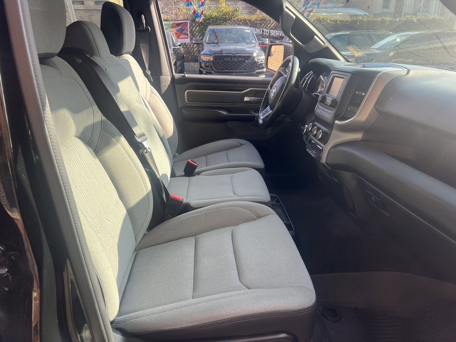 Used 2022 RAM 1500 Big Horn image 9