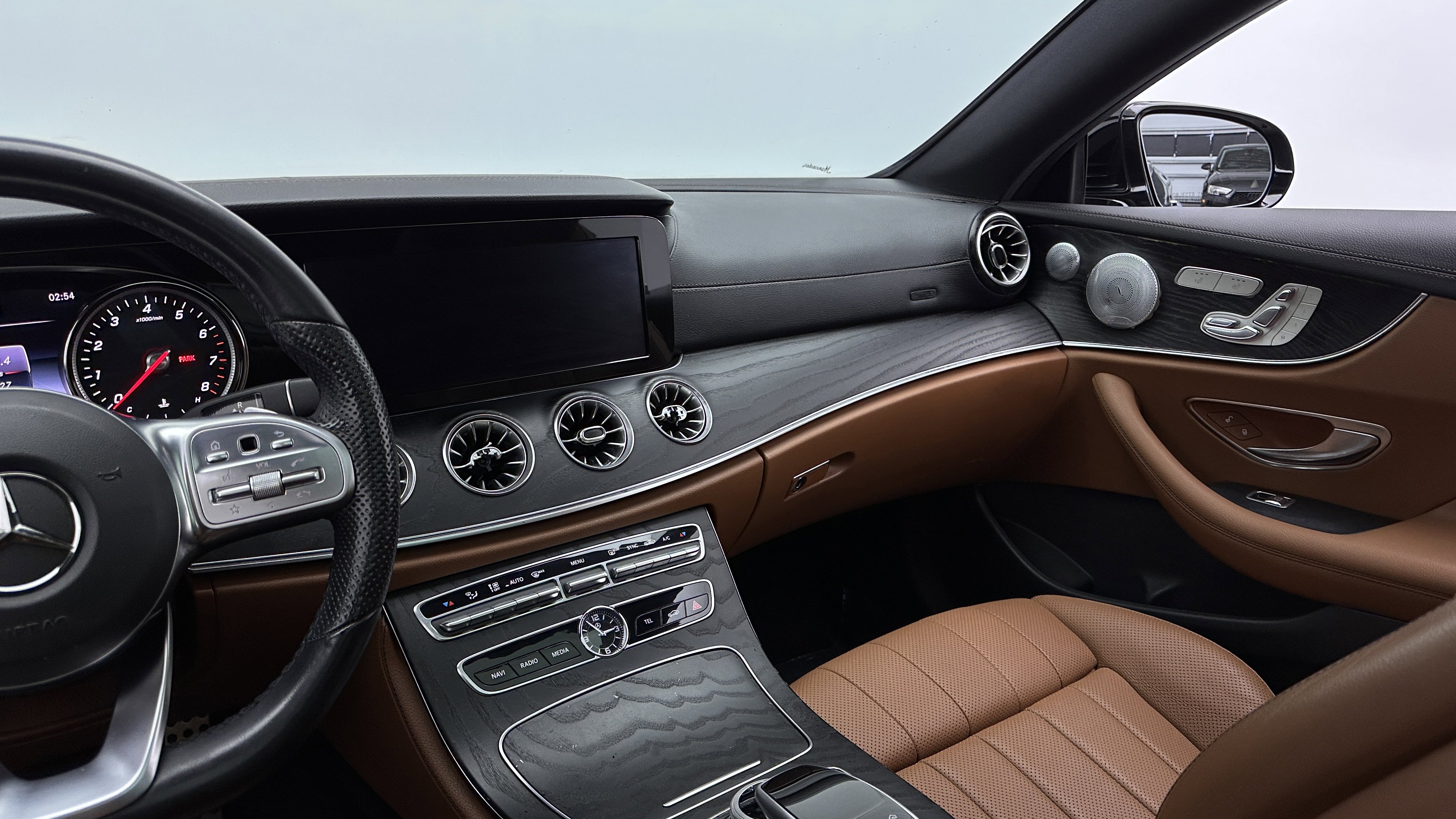Used 2019 Mercedes-Benz E 450 Coupe image 25