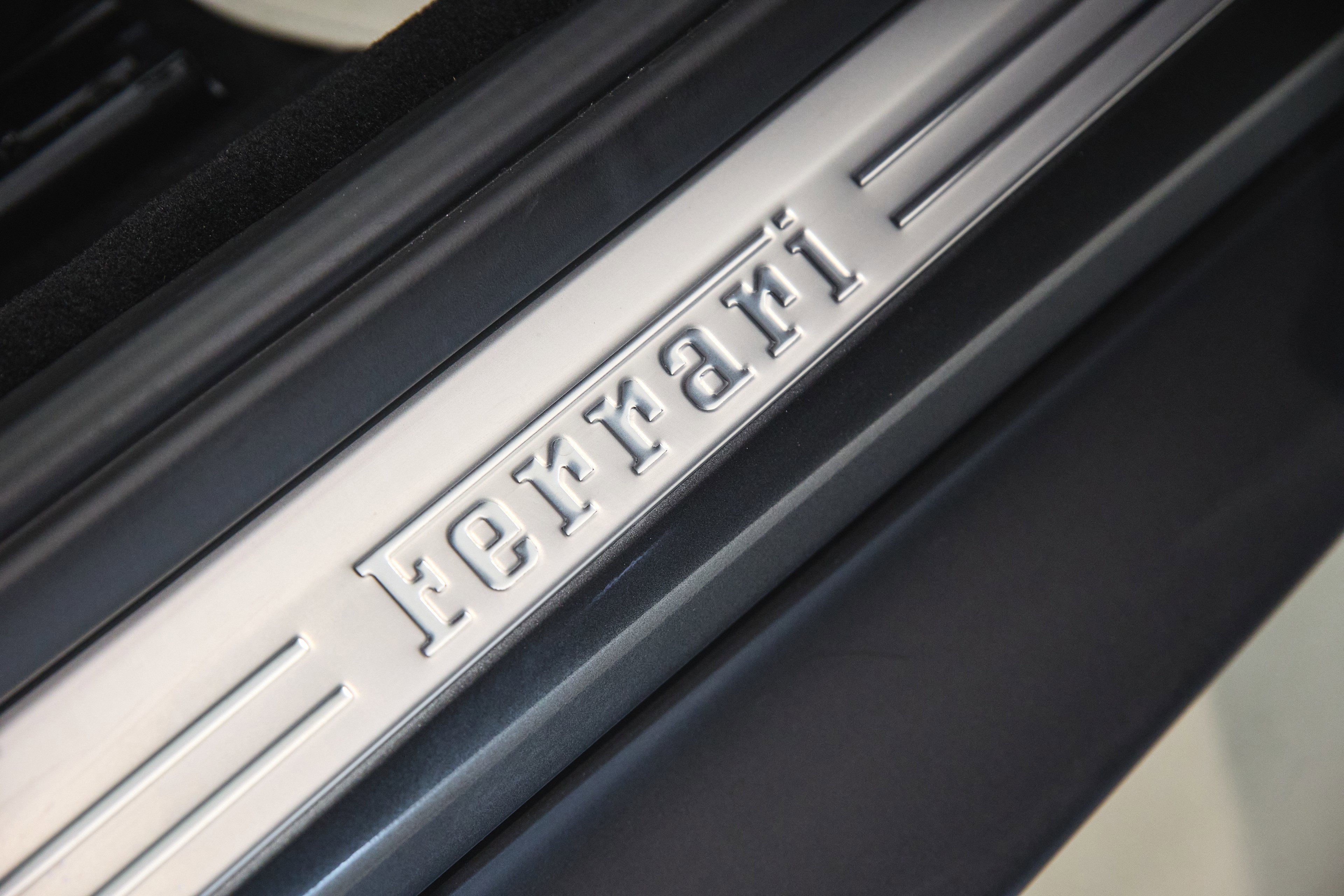 Used 2023 Ferrari Roma image 46